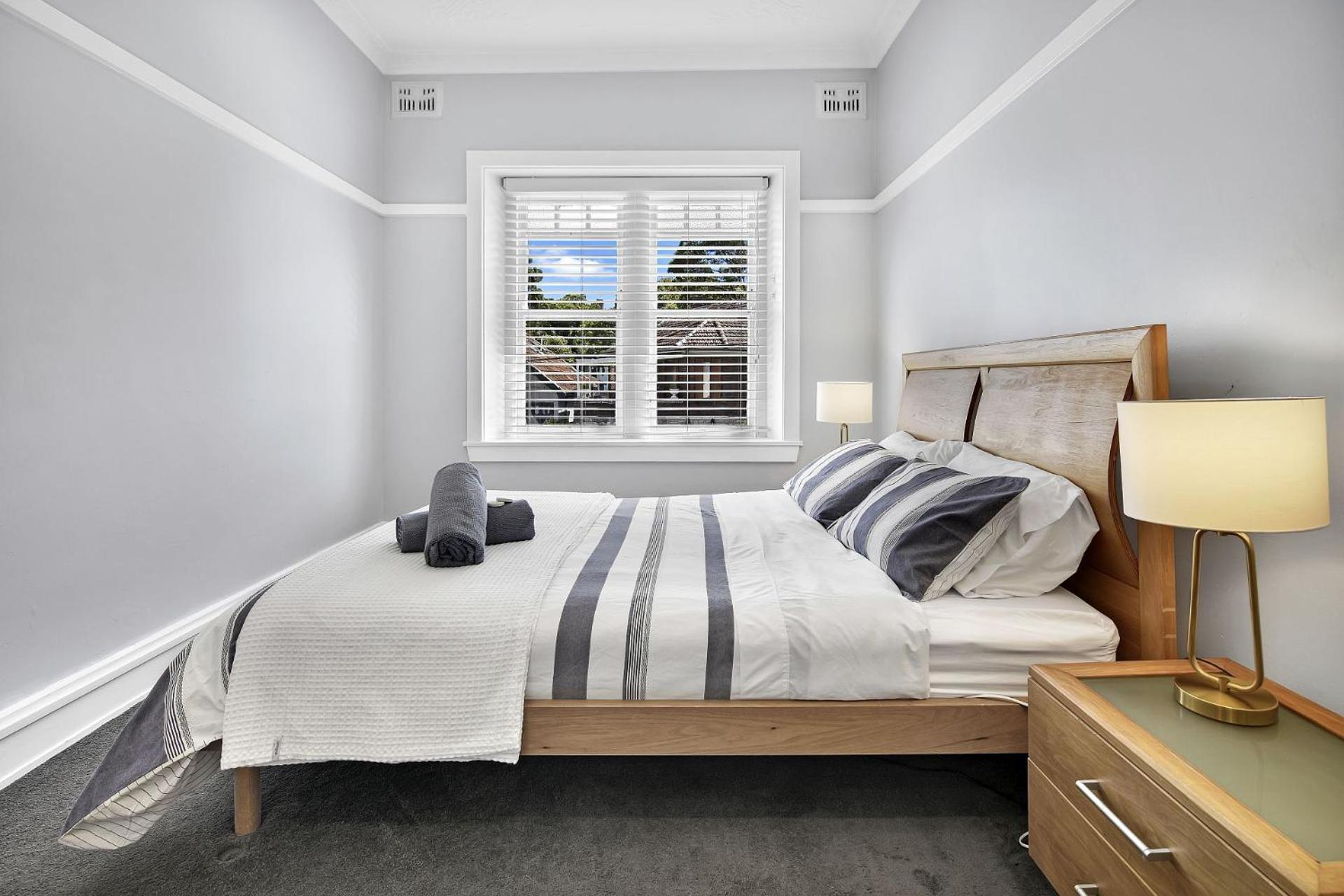 Stylish, Sunny & Spacious 2 Bedroom Apartment, Mosman ซิดนีย์ ภายนอก รูปภาพ